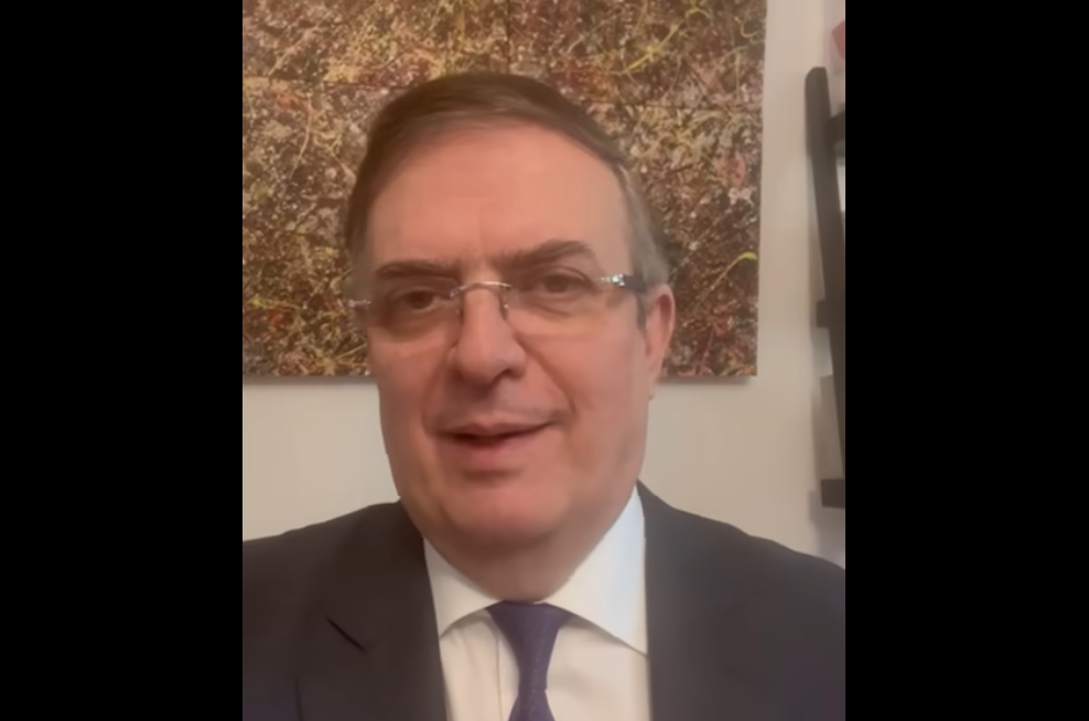 Muchas gracias por tus palabras, querido secretario Marcelo Ebrard, sobre todo por el apoyo y tu mano solidaria con el pueblo campechano